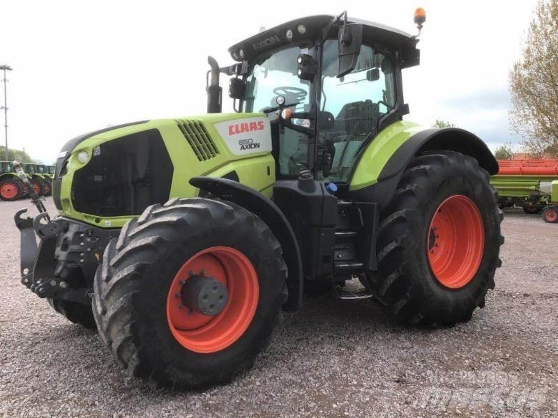 CLAAS AXION 850 Tractors