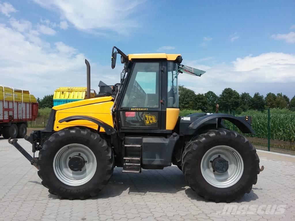 JCB Fastrac 2115 Tractors