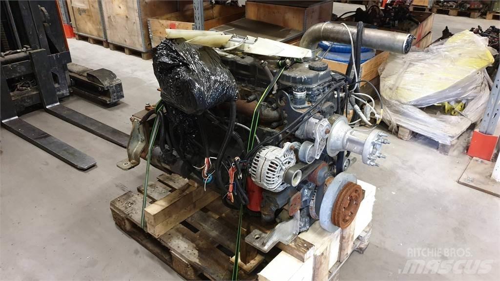 Iveco F4HE9684PJ Engines