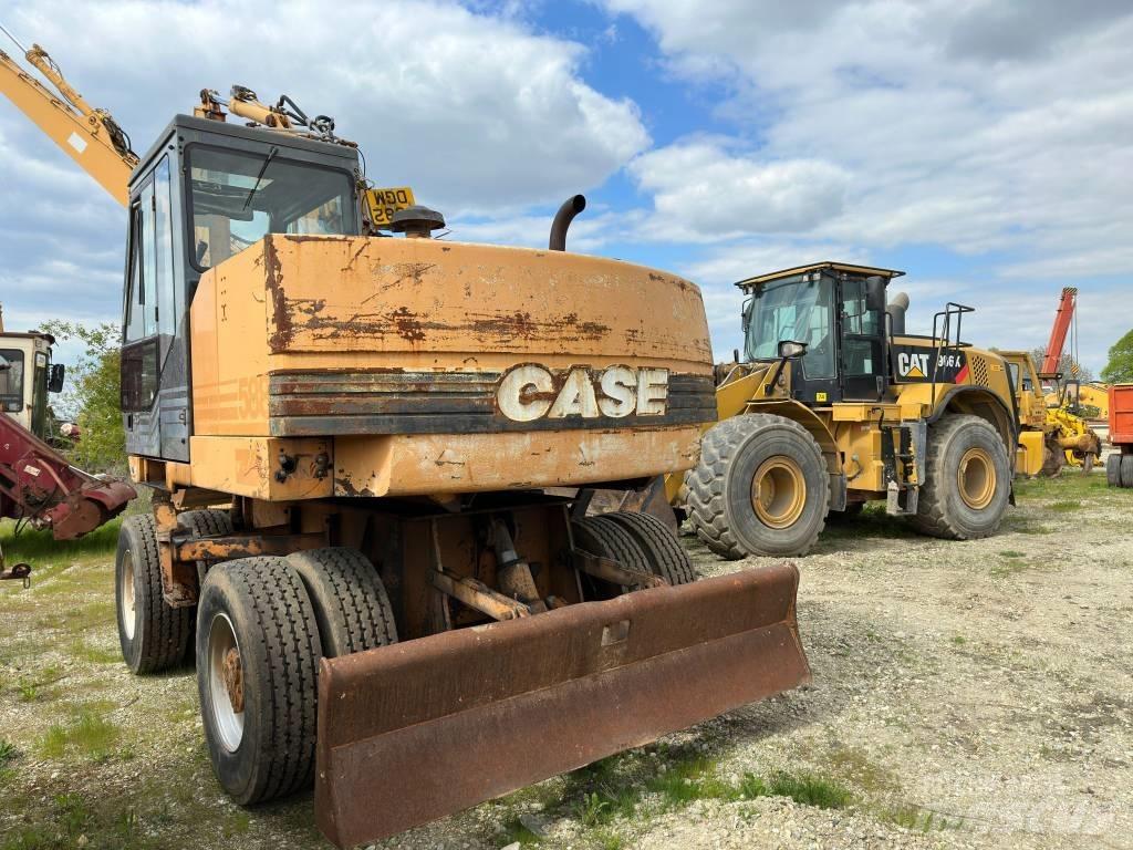 CASE 588-P Wheeled Excavators