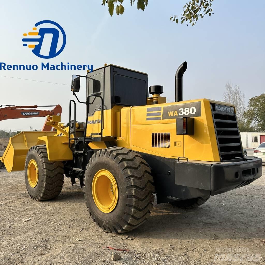 Komatsu WA380 Wheel Loaders