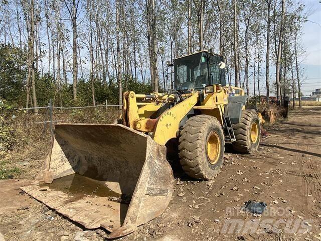 Komatsu WA320-5 Backhoe Loaders