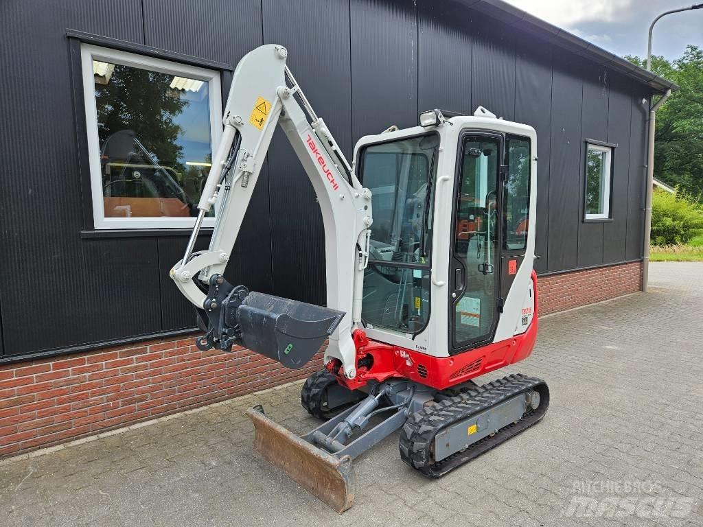 Takeuchi TB 216 Mini Excavators <7t (Mini Diggers)