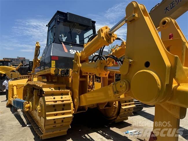Shantui SD 32 Crawler dozers