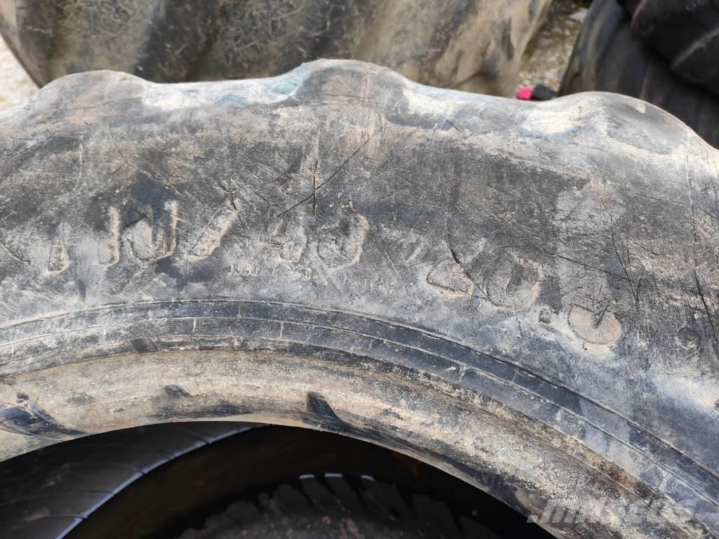 Nokian 710/45-26.5 Tires, wheels and rims