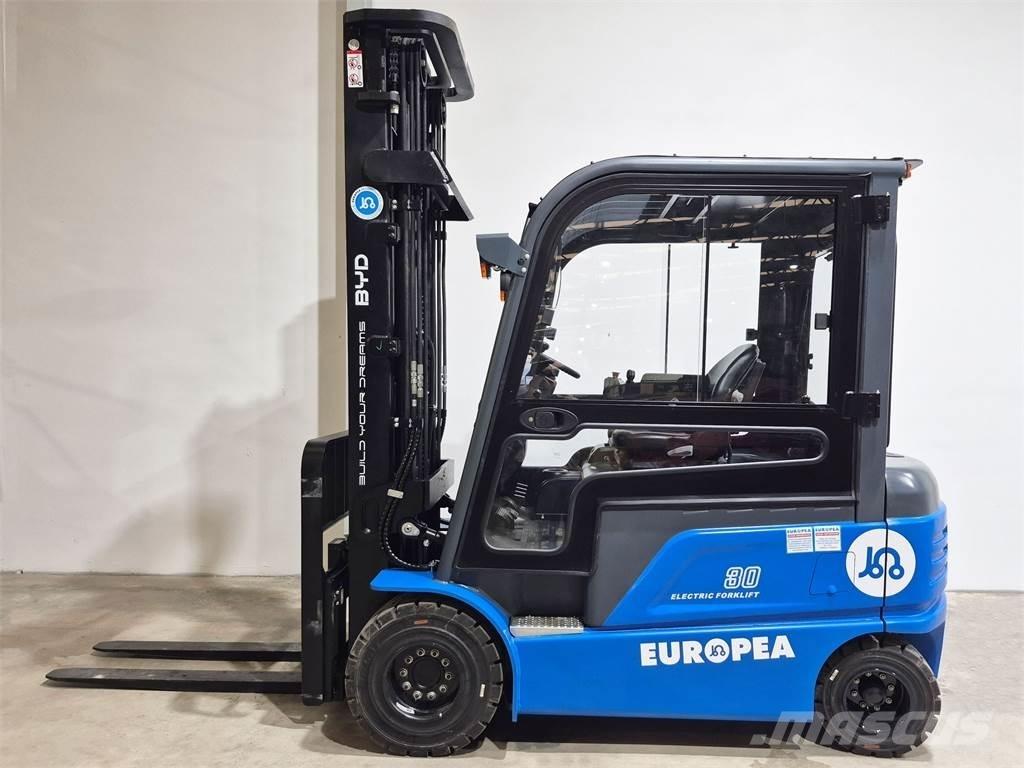 BYD ECB30C Electric Forklifts
