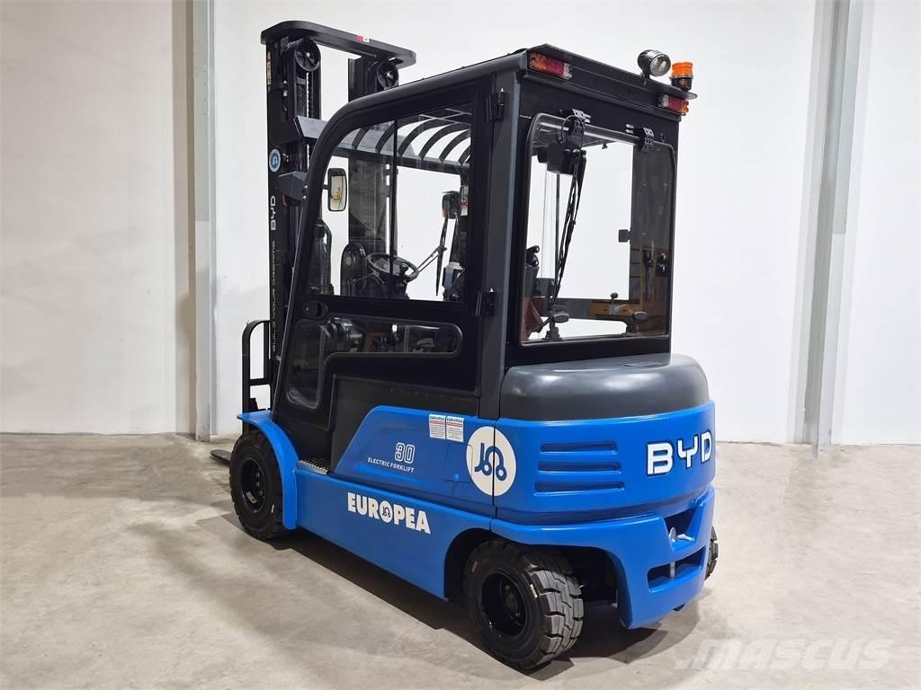 BYD ECB30C Electric Forklifts