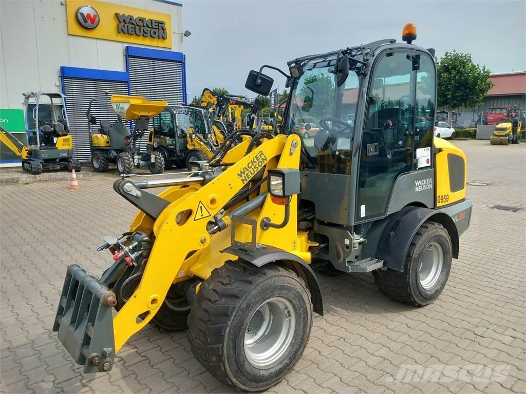 Wacker Neuson WL32 Wheel Loaders
