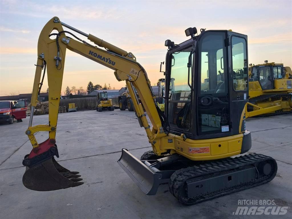 Komatsu PC 26 MR-5 Mini Excavators <7t (Mini Diggers)