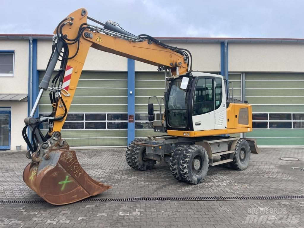 Liebherr A 918 Wheeled Excavators