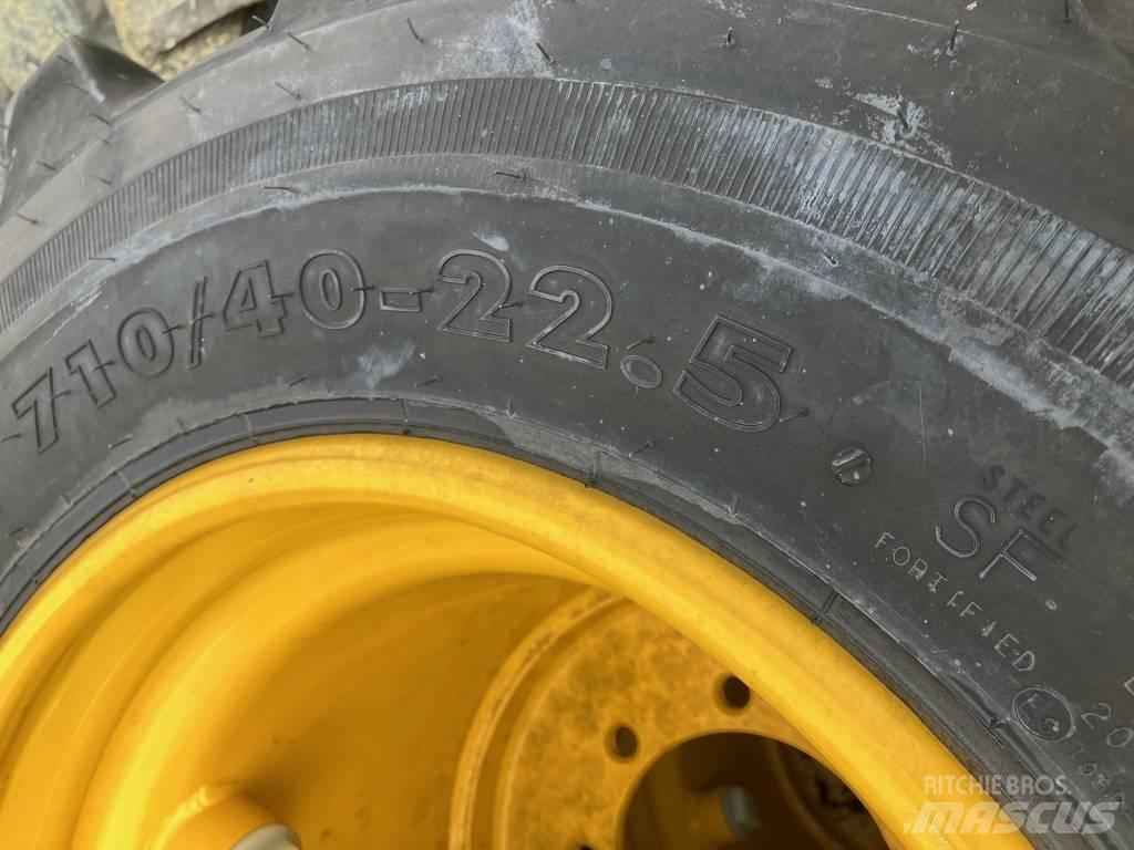 Nokian 710/40-22,5 Tires, wheels and rims