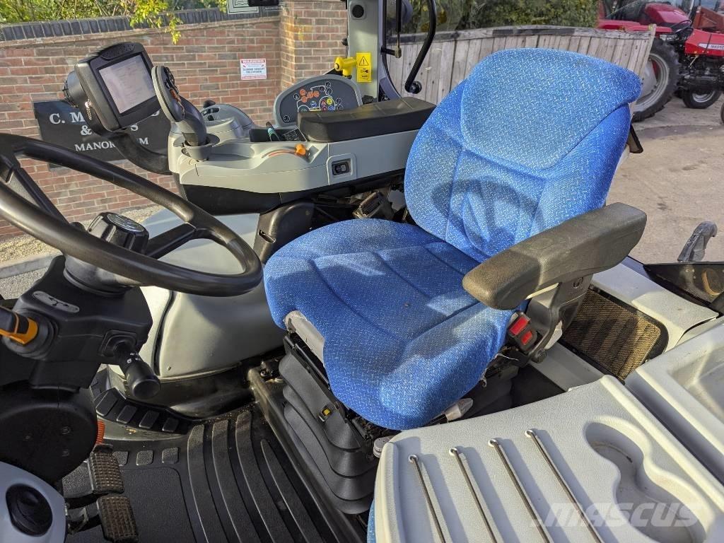 New Holland T 7.210 Tractors