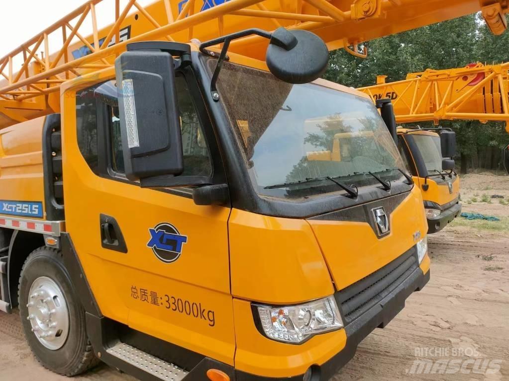 XCMG XCT 25 Mobile and all terrain cranes