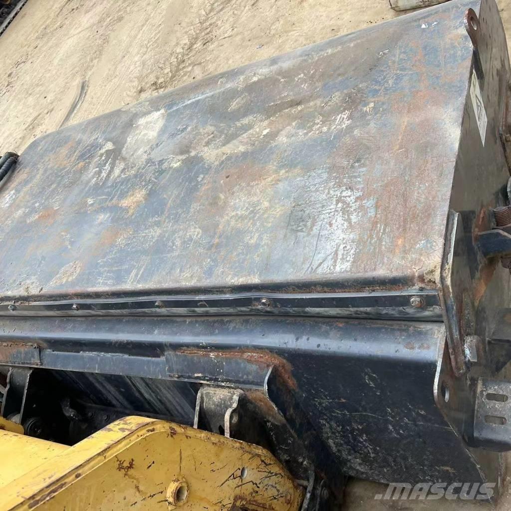 CASE 440 Skid Steer Loaders