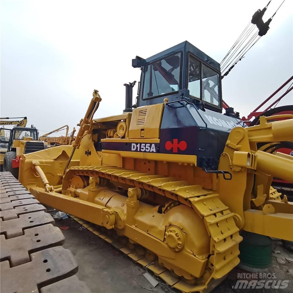 Komatsu D 155a-2 Crawler dozers