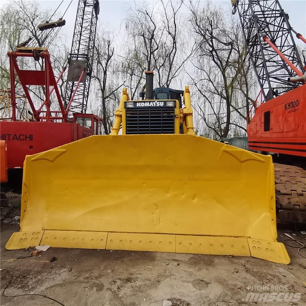 Komatsu D 155a-2 Crawler dozers