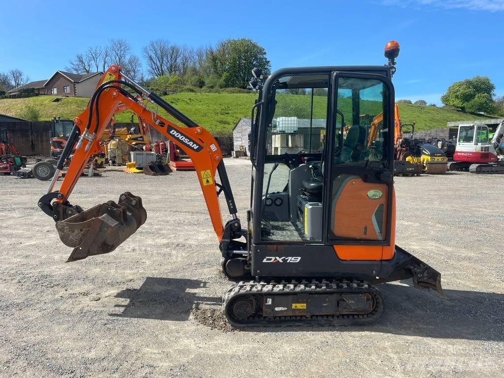 Doosan DX 19 Mini Excavators <7t (Mini Diggers)