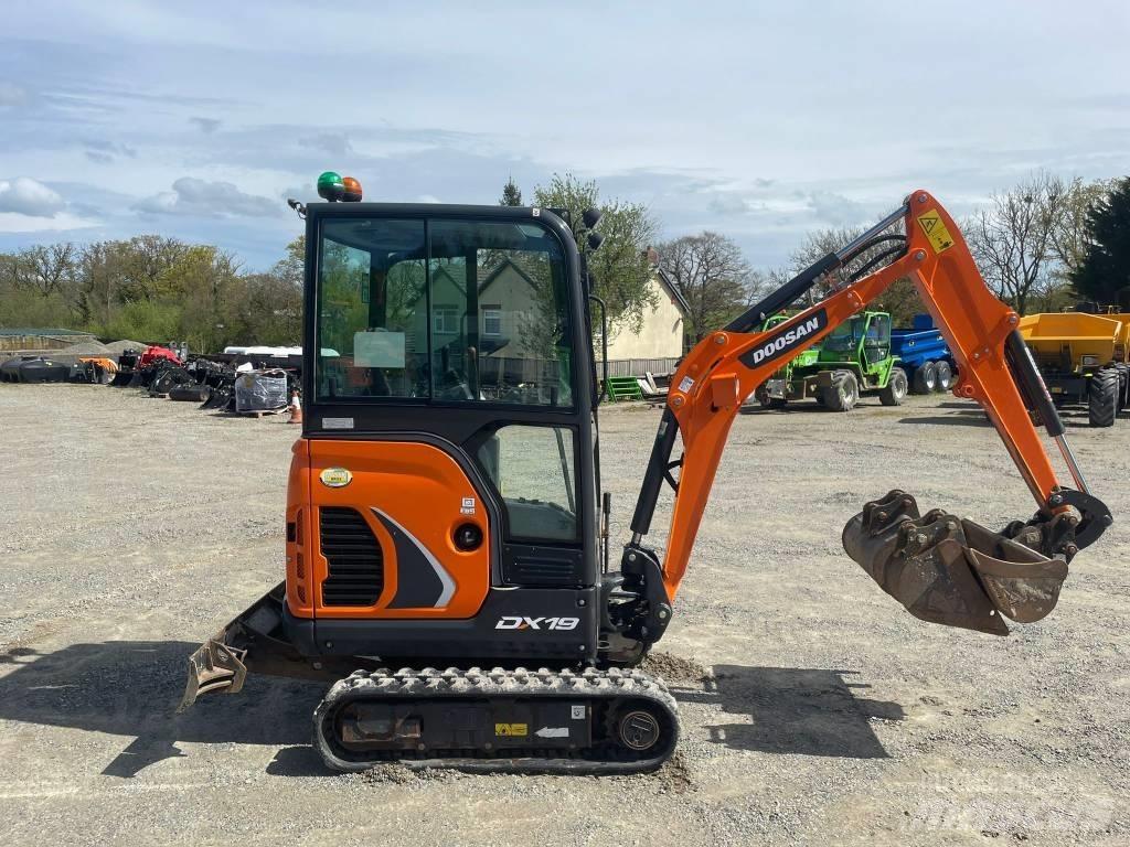 Doosan DX 19 Mini Excavators <7t (Mini Diggers)