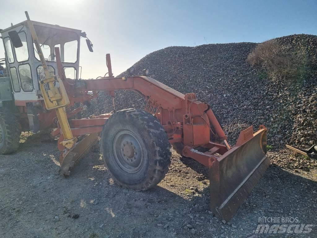 CAT 120 G Motor Graders