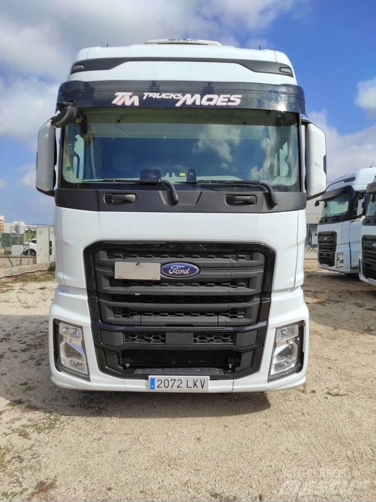 Ford F-MAX 500 Conventional Trucks / Tractor Trucks