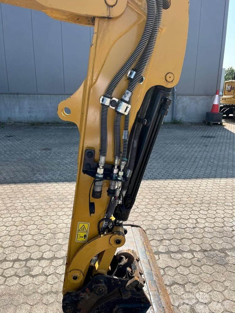 CAT 302.7 Mini Excavators <7t (Mini Diggers)