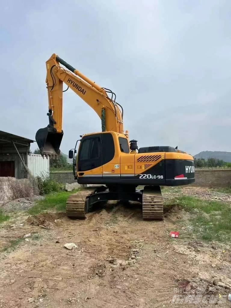 Hyundai 335lc-9s Crawler Excavators
