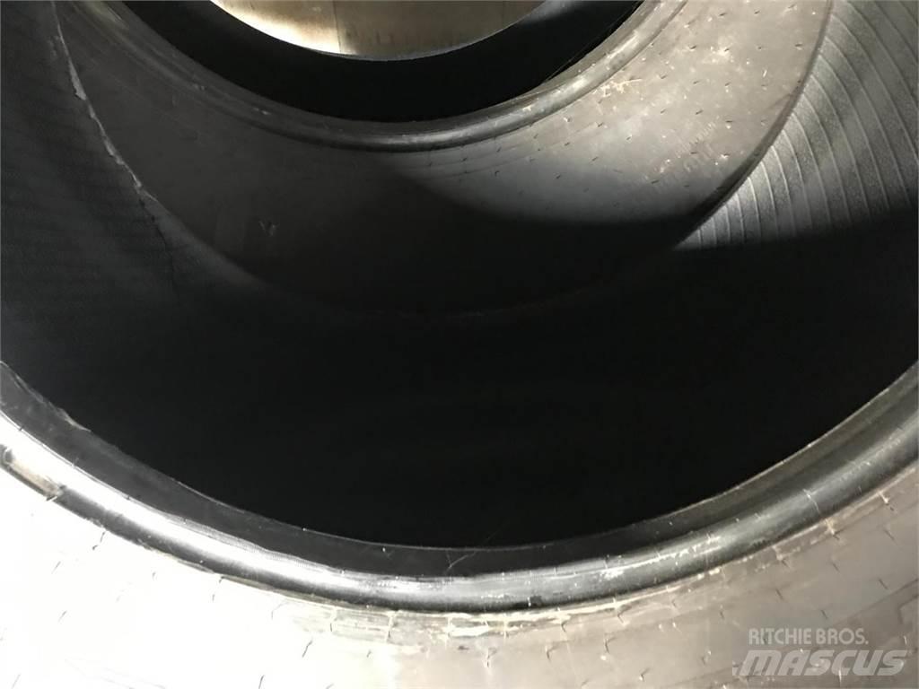 BKT 650/85R42 IF Tires, wheels and rims