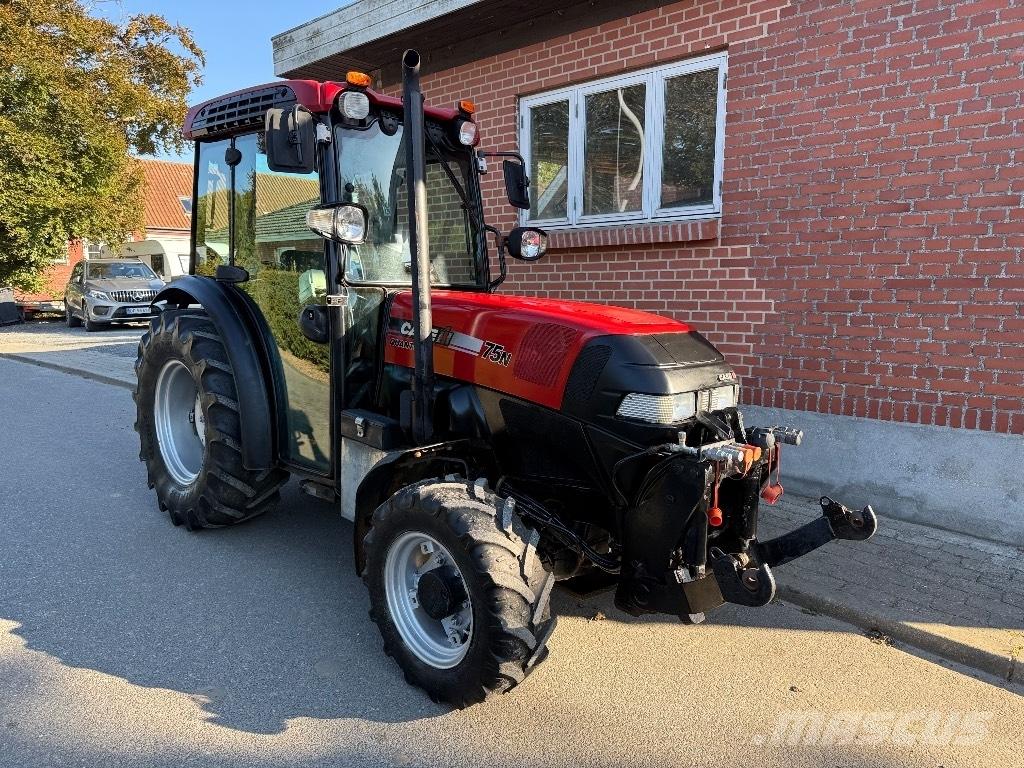 Case IH Quantum 75 N Tractors