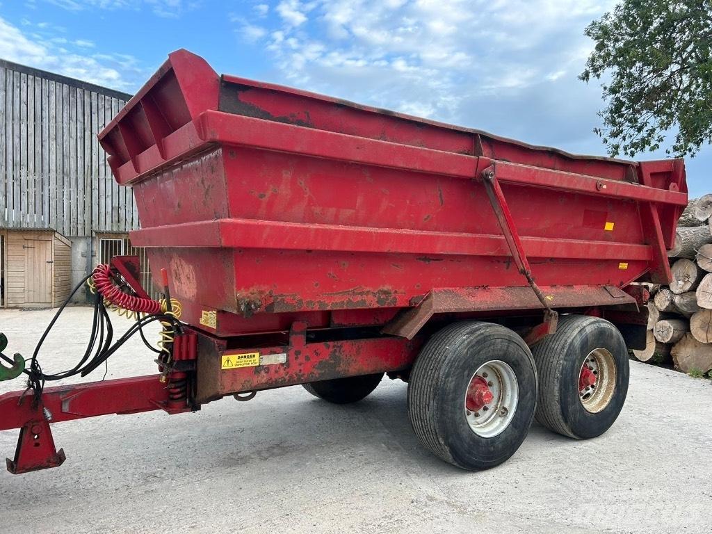 NC Power tilt 300 Tip Trailers