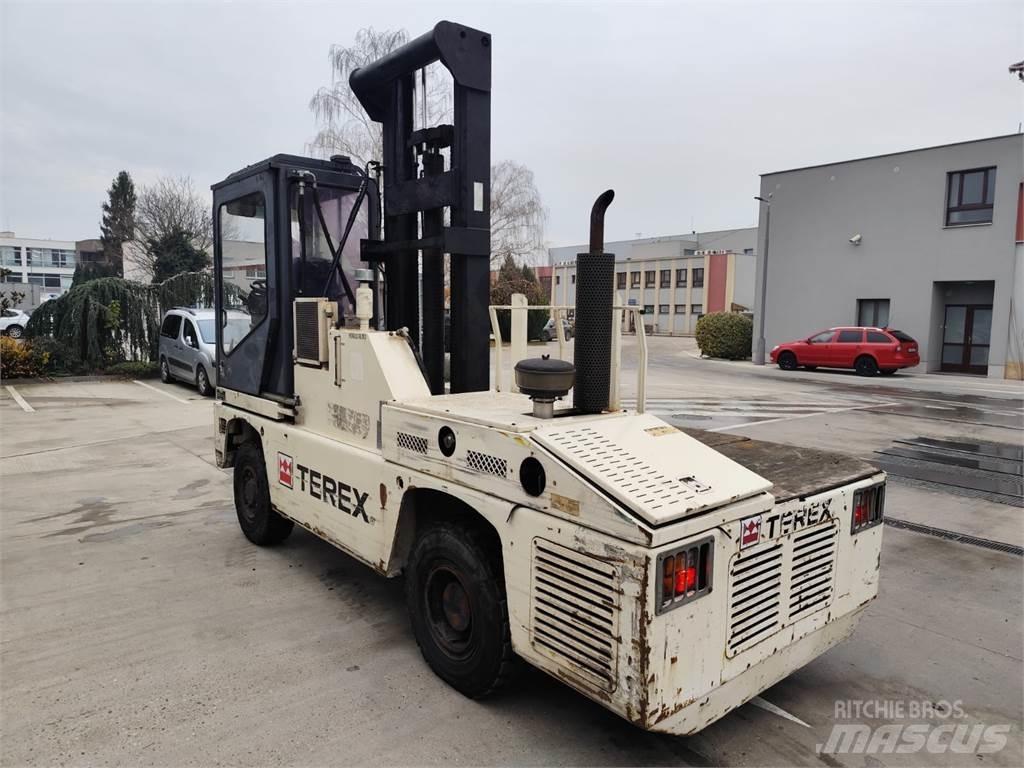 Terex Fuchs SF50U Side Loaders