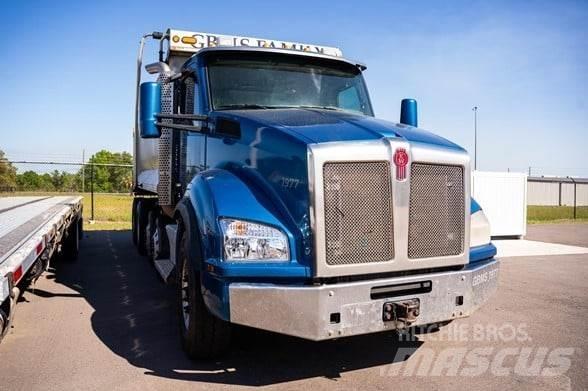 Kenworth T880 Dump Trucks