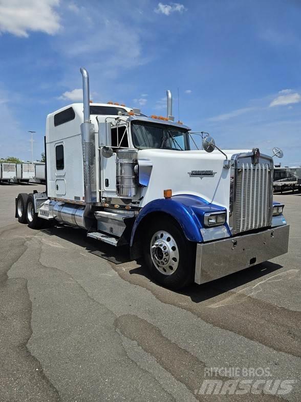 Kenworth W900 Tractor Units