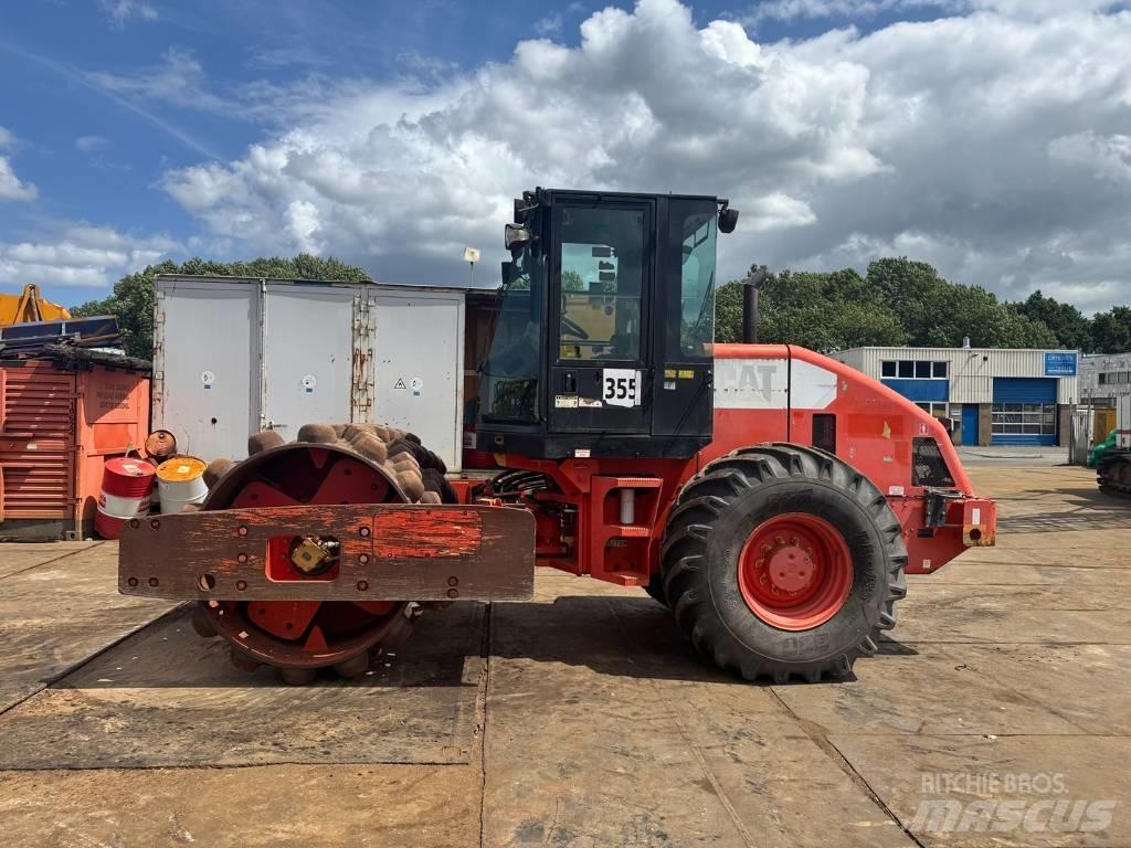 CAT CP 533 E Single drum rollers