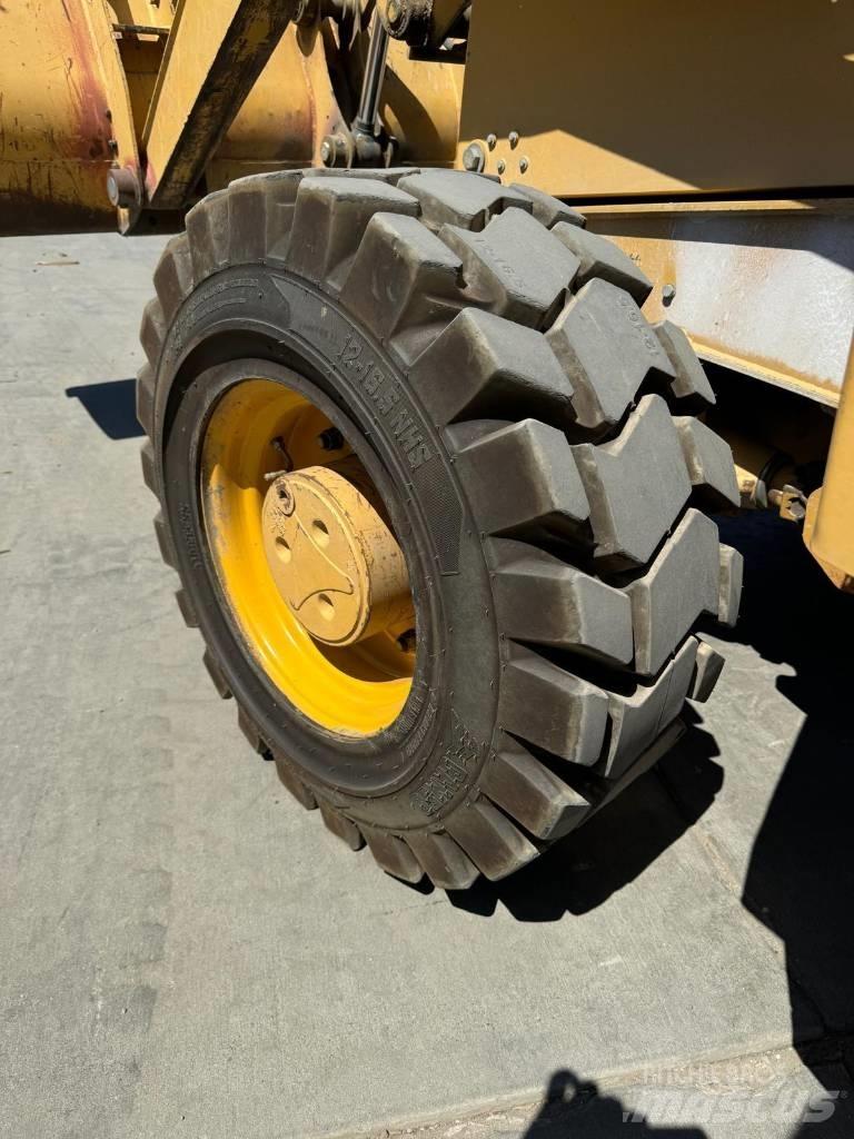 John Deere 310 G Backhoe Loaders