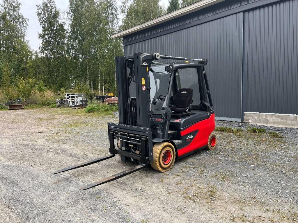 Linde E25L-01 Electric Forklifts