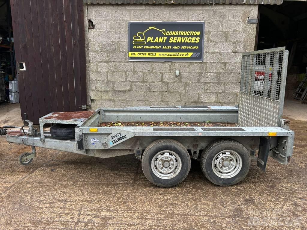 Ifor Williams GX84 Lowboy trailer