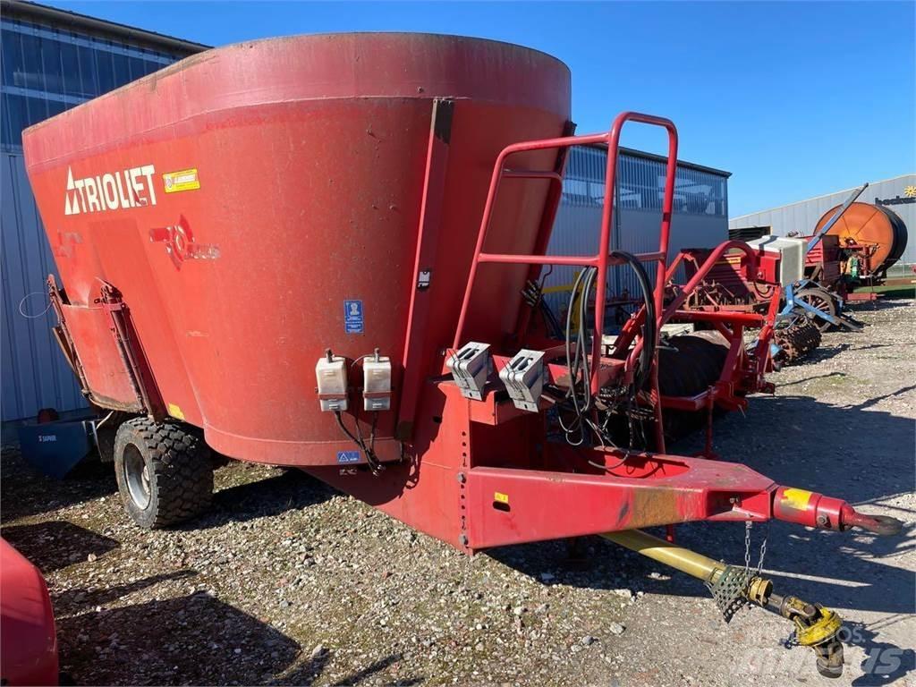 Trioliet SM2-12ZK Mixer feeders