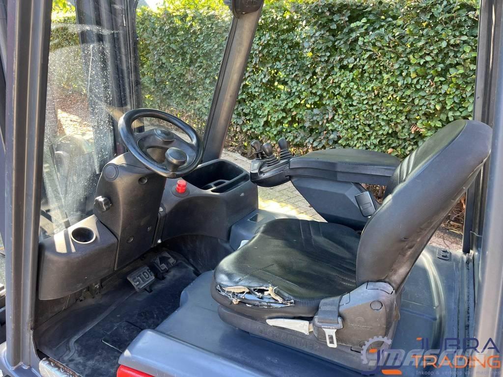 Linde E16C-01 Electric Forklifts