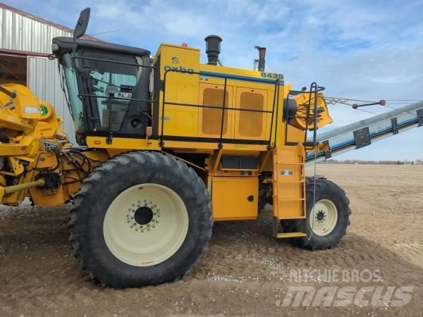 Oxbo 8345 Picker Other harvesting equipment