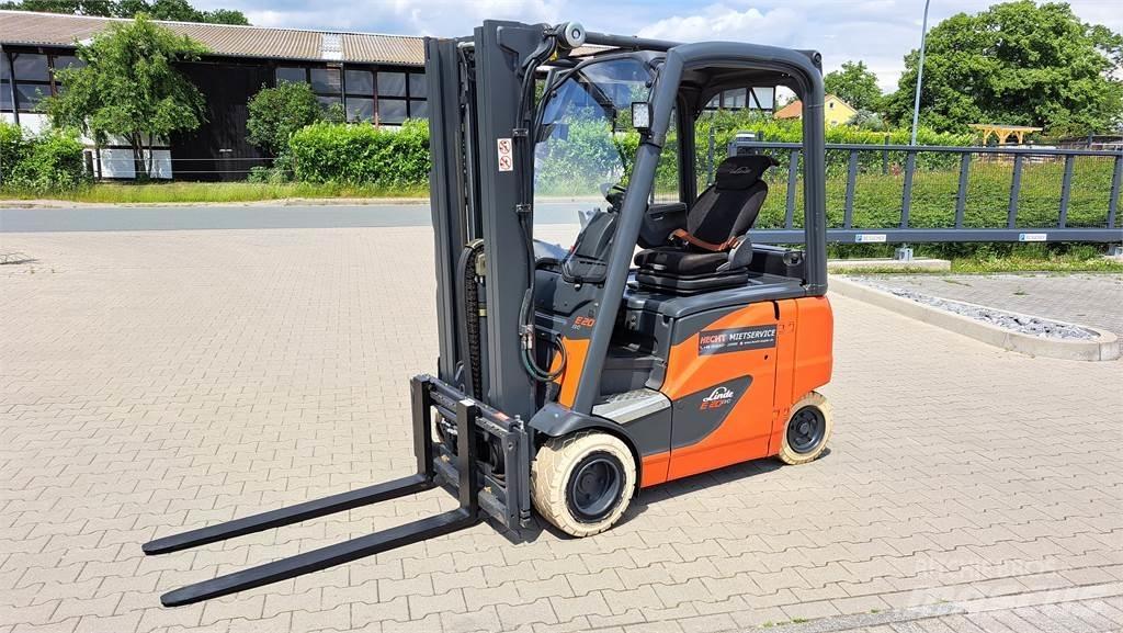 Linde E20PH-02 Electric Forklifts