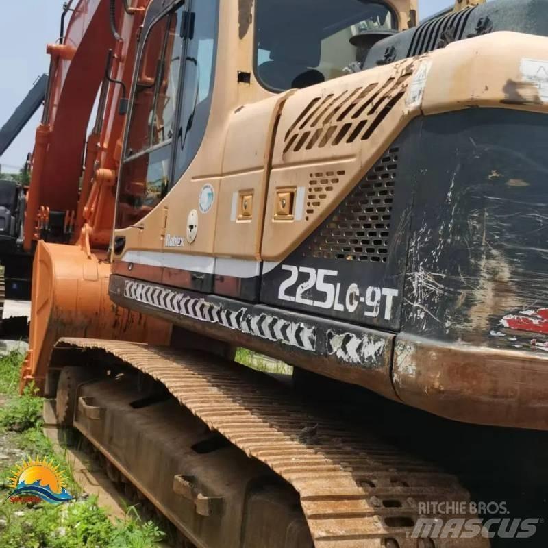 Hyundai 225lc-9t Mini excavators  7t - 12t