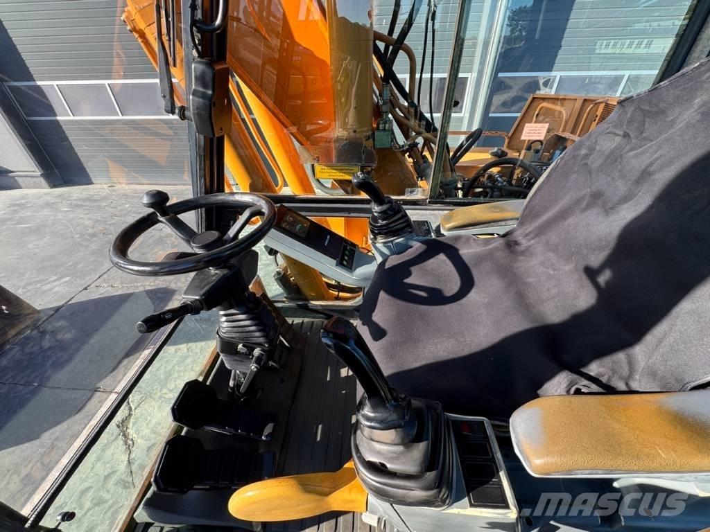 CASE 988 P Wheeled Excavators