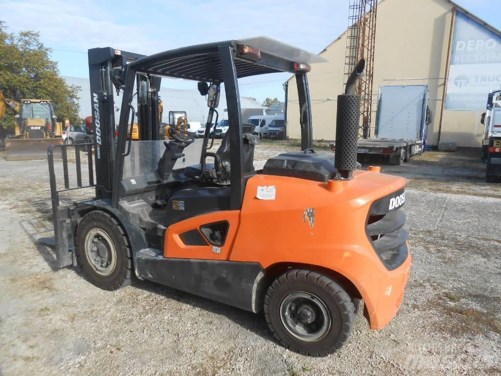 Doosan D50 SC-09 Diesel Forklifts