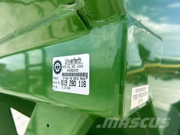 Brent 644 Grain / Silage Trailers