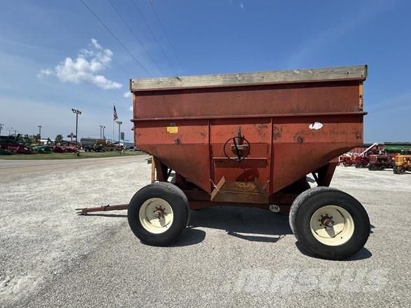 J&M 350-20 Grain / Silage Trailers