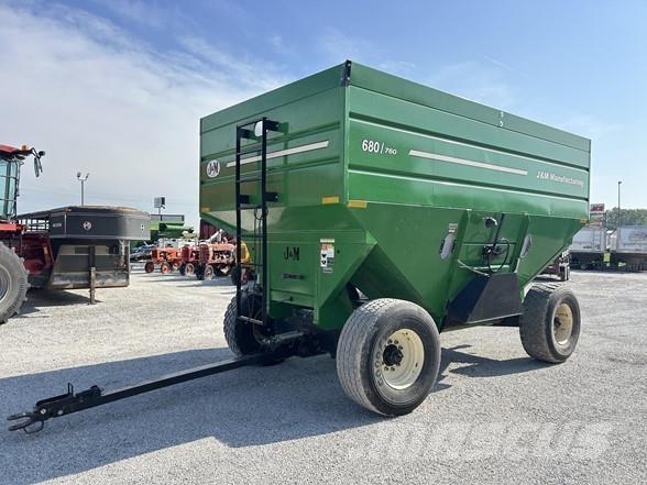 J&M 680/760 Grain / Silage Trailers