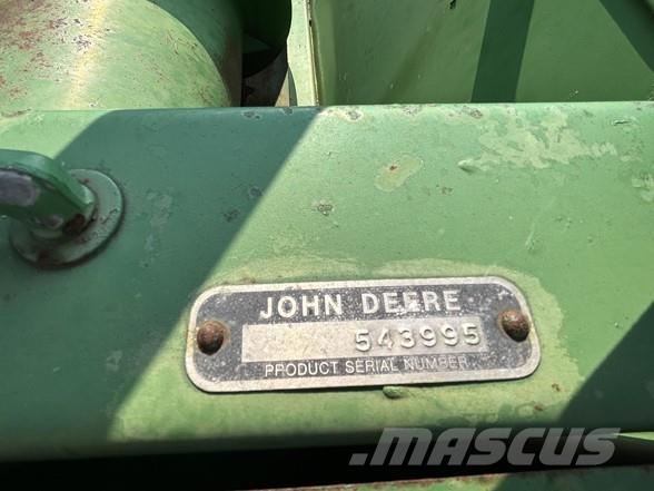 John Deere 220 Harvester Headers