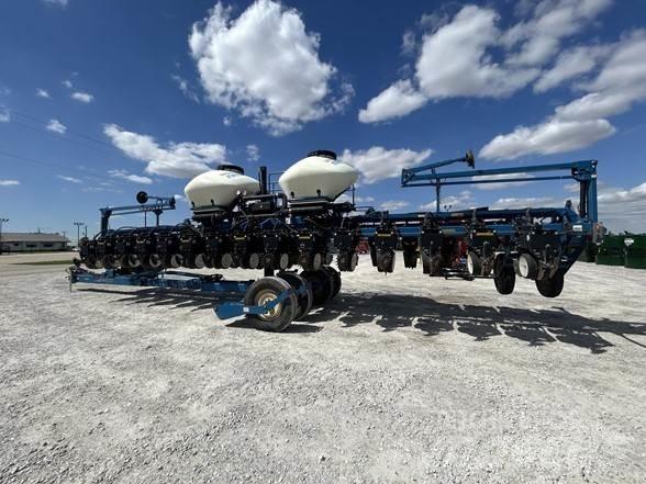 Kinze 3660ASD Planters