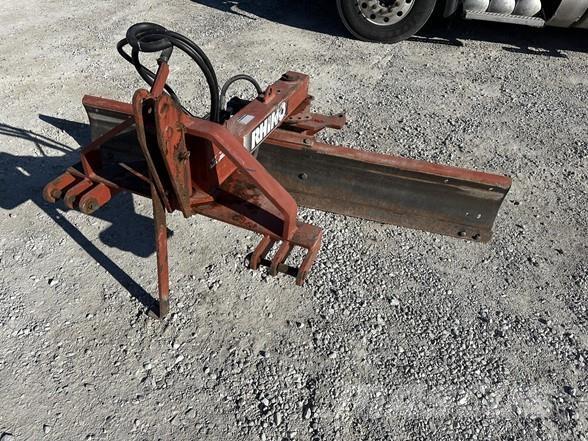 Rhino R800 Other tractor accessories