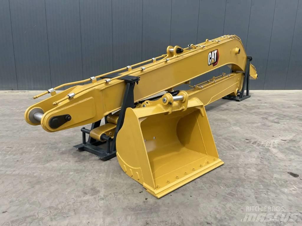 CAT 320E 18m Set Backhoes